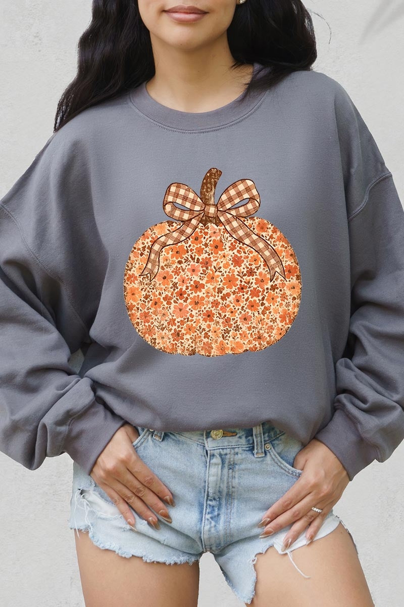 UL180-E3135 Floral Fall Pumpkin Graphic Sweatshirt $20