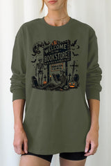 UL240P-E3122 Bookstore Halloween Graphic Plus Long Sleeve Tee $17