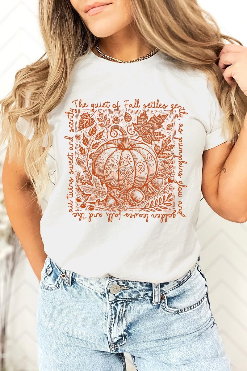 US3001P-E3112 Fall Pumpkin Botanical Graphic Plus Tee $16