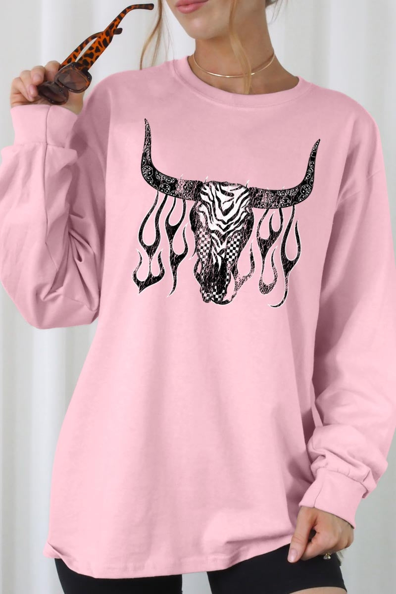 UL240P-E3176 Western Bullskull Graphic Plus Long Sleeve Tee $17