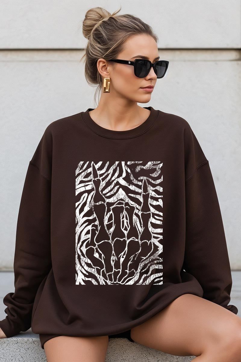UL180-E3177 Skeleton Hands Zebra Graphic Sweatshirt $20