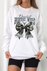 UL240P-E3193 Huntersu2019 Wives Social Club Graphic Plus Long Sleeve Tee $17