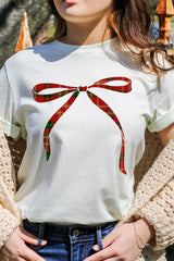 US3001P-E3211 Red Bow Christmas Graphic Plus Tee $16