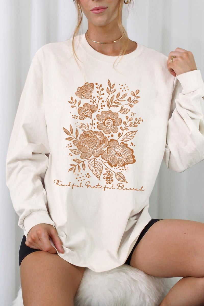 UL240-E3155 Neutral Thanksgiving Graphic Long Sleeve Tee $13.75