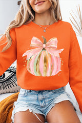 UL180P-E3083 Brushstroke Pumpkin Graphic Plus Sweatshirt $25