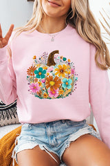 UL180P-E3118 Floral Pumpkin Graphic Plus Sweatshirt $25