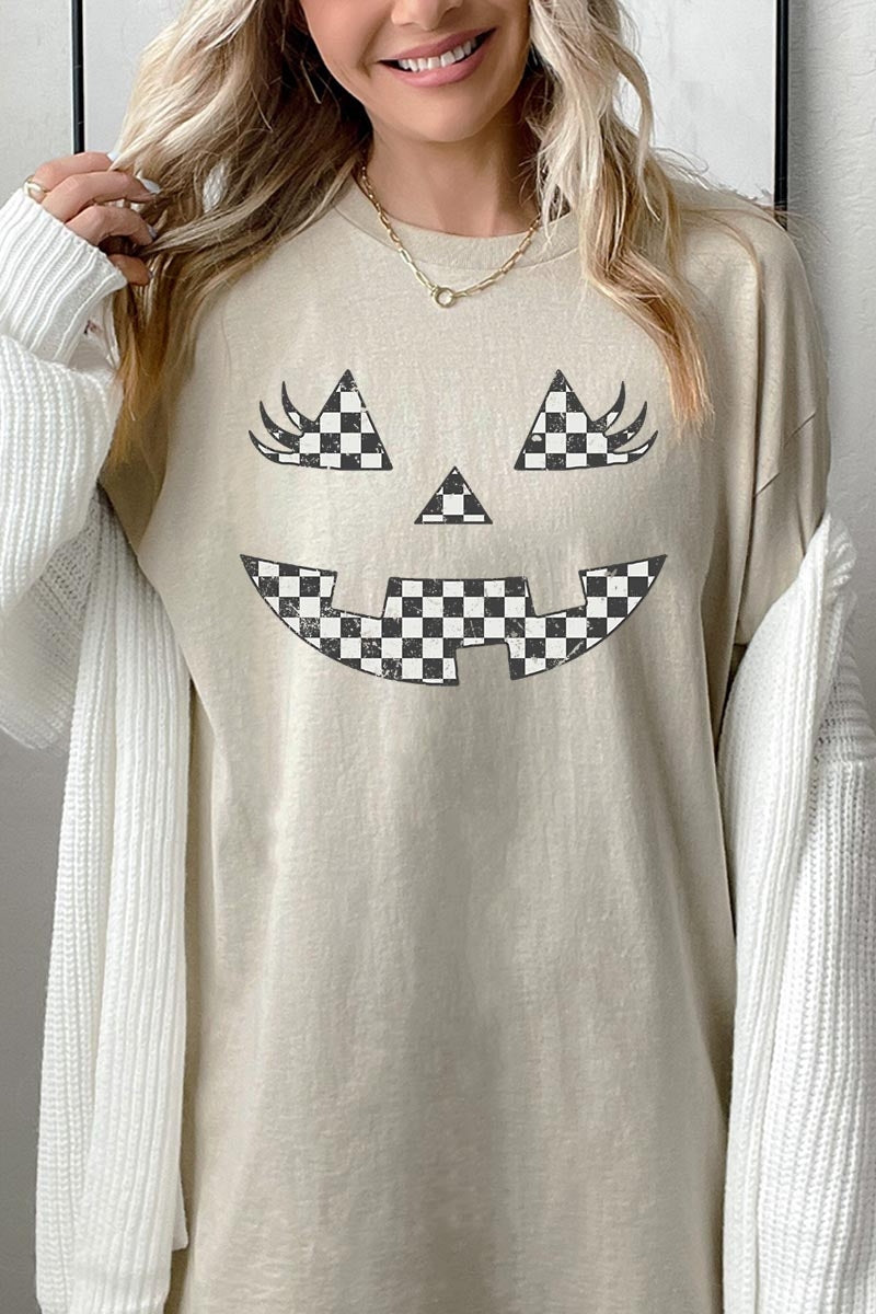 5000-E3149 Checker Pumpkin Face Graphic Heavy Cotton Tee $9