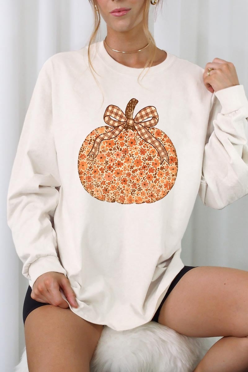 UL240-E3135 Floral Fall Pumpkin Graphic Long Sleeve Tee $13.75