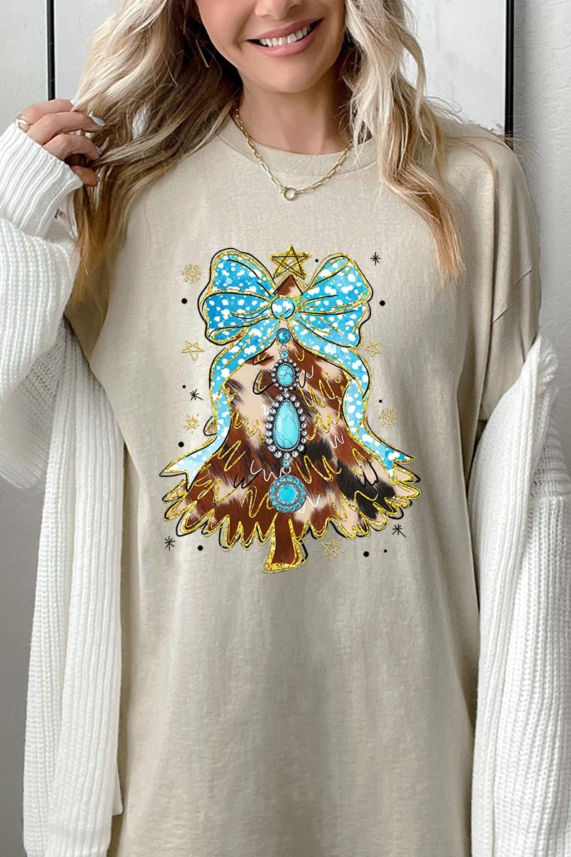 5000-E3184 Turquoise Christmas Tree Graphic Heavy Cotton Tee $9