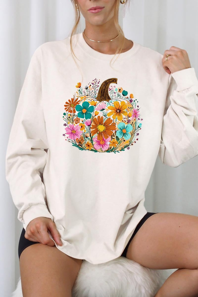 UL240P-E3118 Floral Pumpkin Graphic Plus Long Sleeve Tee $17