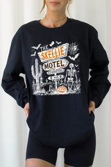 UL240P-E3108 Skellie Motel Halloween Plus Long Sleeve Tee $17