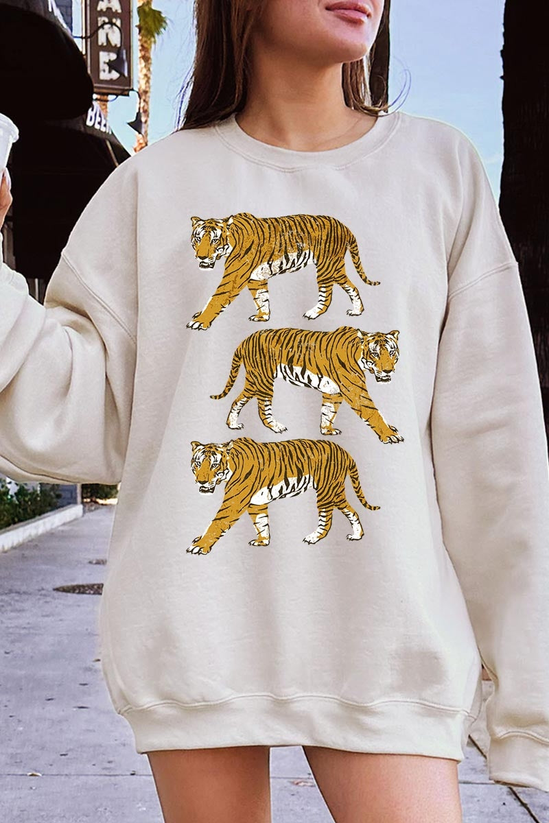 UL180P-E3104 Retro Tigers Graphic Plus Sweatshirt $25