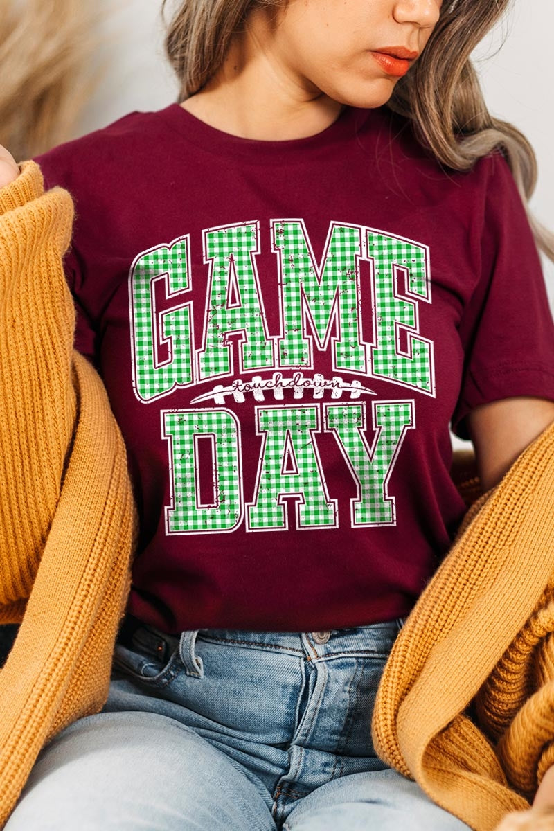 US3001P-E3128 Green Gingham Game Day Graphic Plus Tee $16